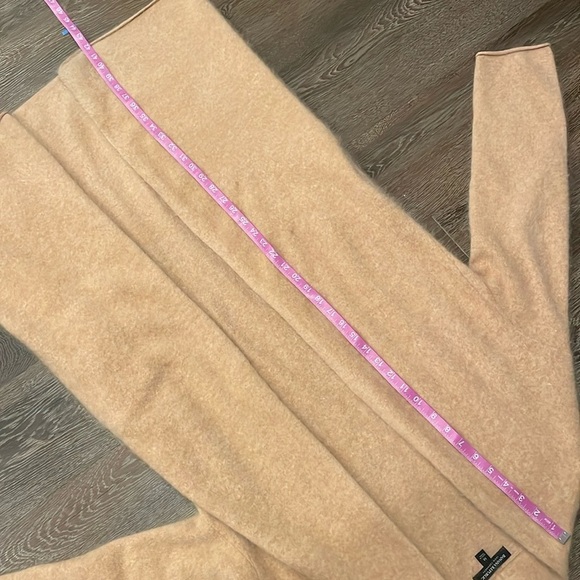 🦭Fuzzy Cashmere Long Coat Jacket Cardigan Tan Neutral m banana Republic duster - Picture 12 of 13